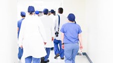 Alemanha procura profissionais de enfermagem