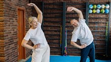 Programa de exercício físico visa redução de quedas de idosos